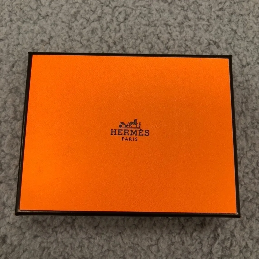 Authentic Hermes Orange Gift Box‎ Empty  Rectangle 4.25x3.25x1 Small Storage